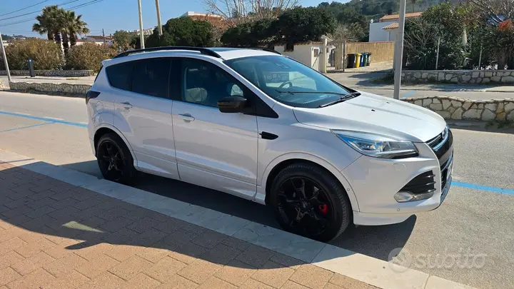 Ford Kuga 2014 photo 3