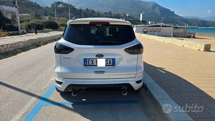 Ford Kuga 2014 photo 4