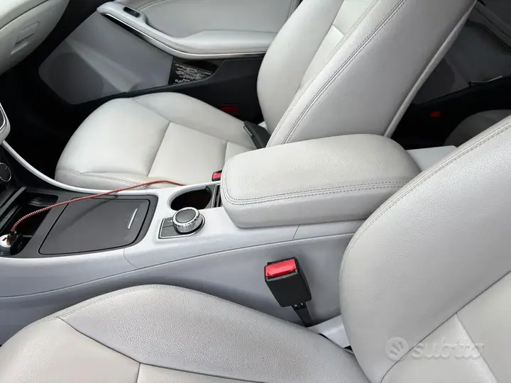 Mercedes-Benz Cla 2013 photo 5