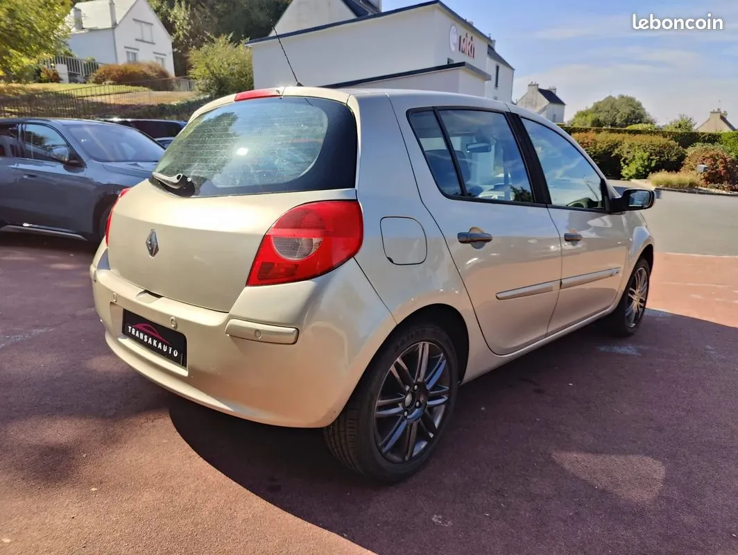 Renault Clio 2007 photo 5