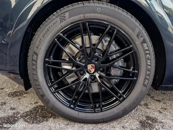 Porsche Cayenne 2026 photo 4