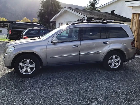 Mercedes-Benz Gl320 2007 photo 2