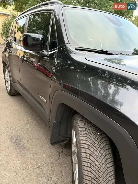 Jeep Renegade 2015 photo 5