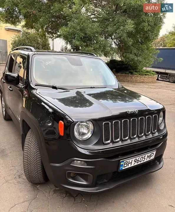 Jeep Renegade 2015 photo 2