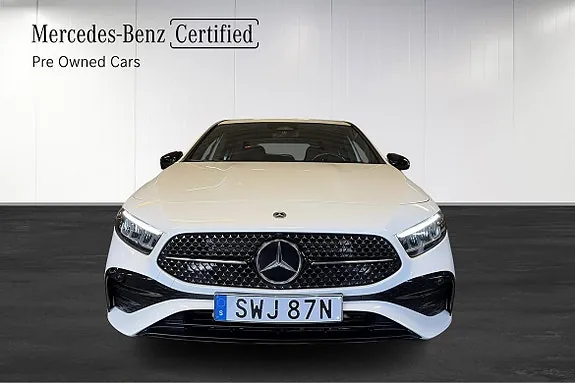 Mercedes-Benz A200 2023 photo 2