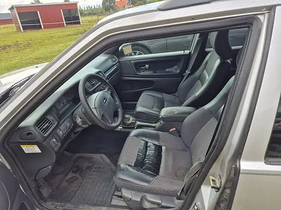 Volvo V70 2000 photo 5