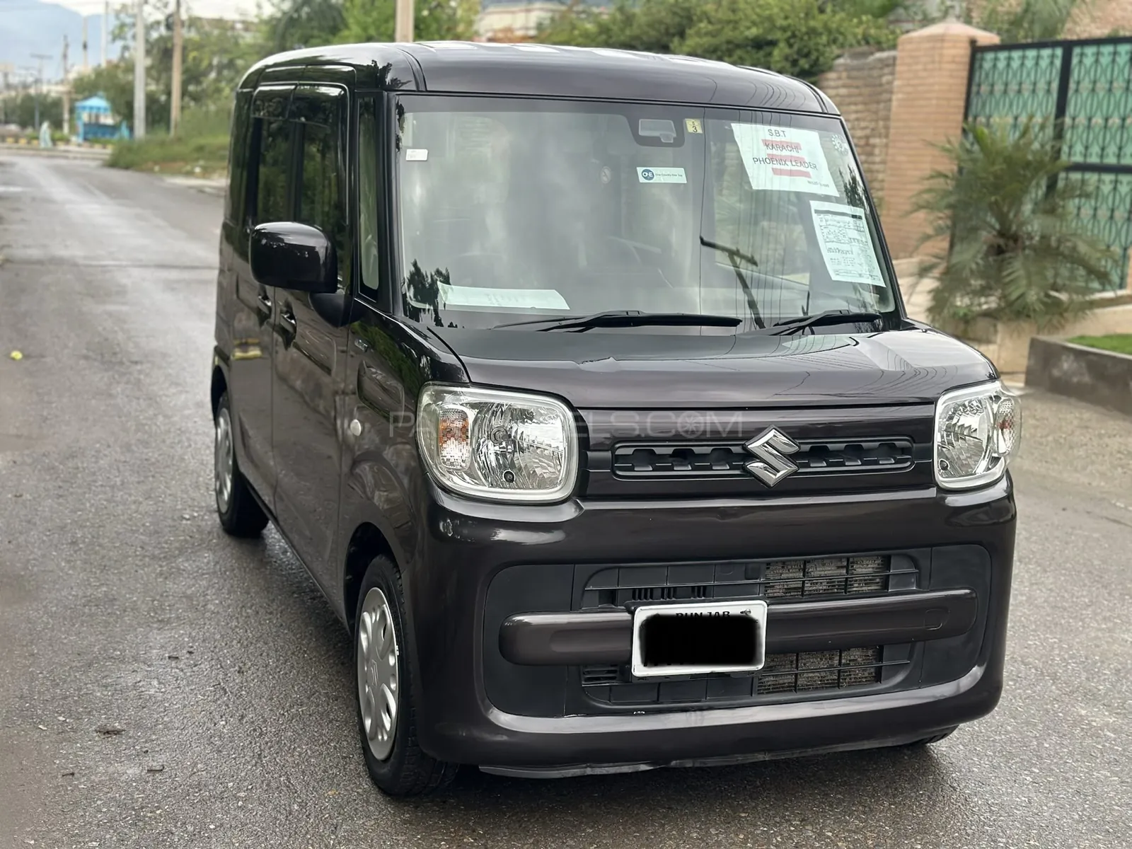 Suzuki Spacia