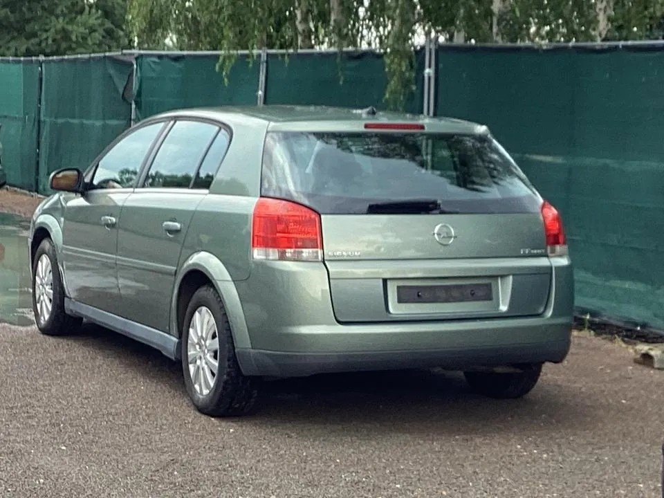 Opel Signum