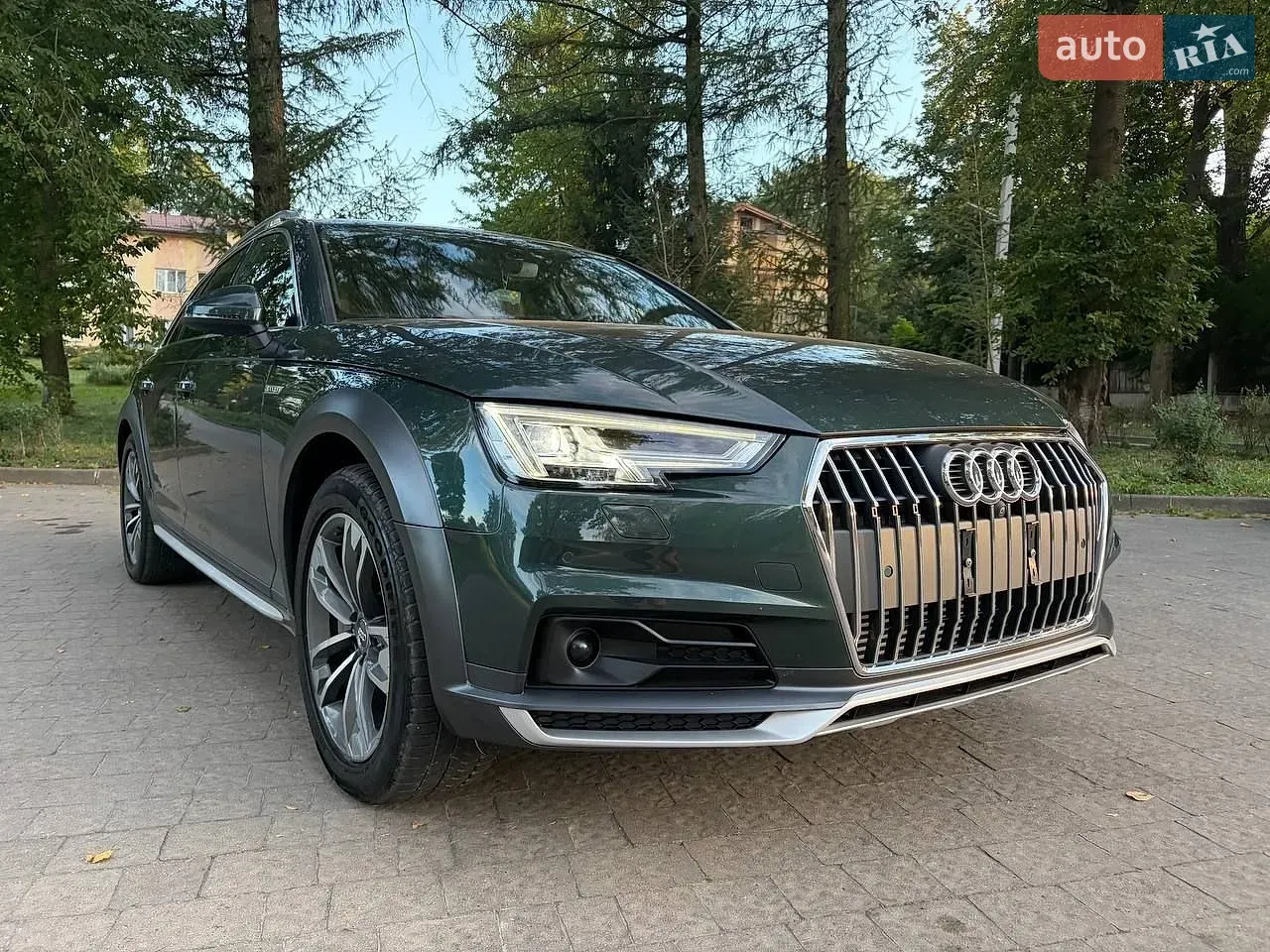 Audi A4 Allroad 2017 photo 2