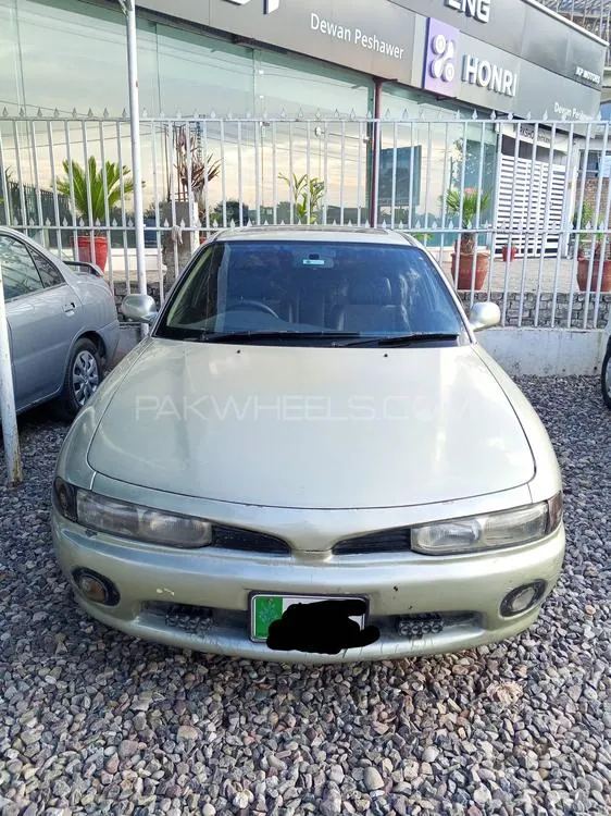 Mitsubishi Galant