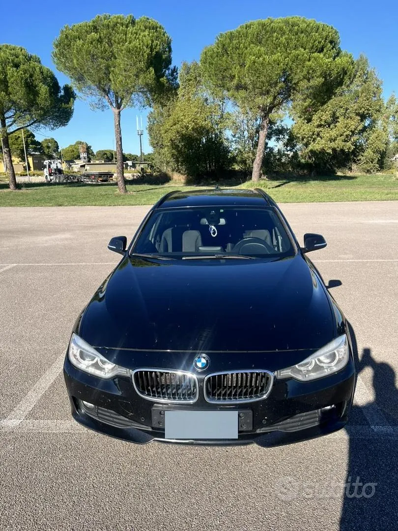 BMW 3 Series 2022 photo 3