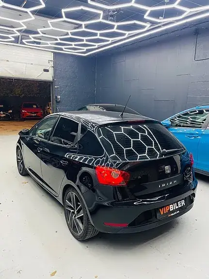 Seat Ibiza 2016 photo 3