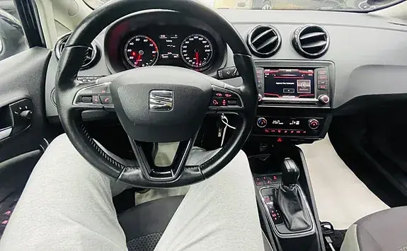 Seat Ibiza 2016 photo 5