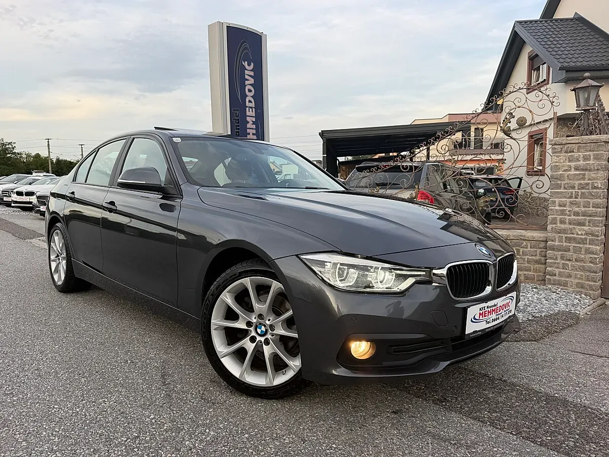 BMW 3 Series 2017 photo 2