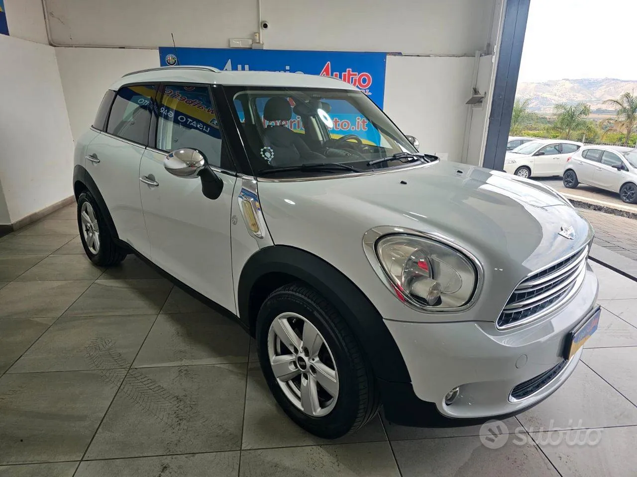 Mini Countryman 2015 photo 3