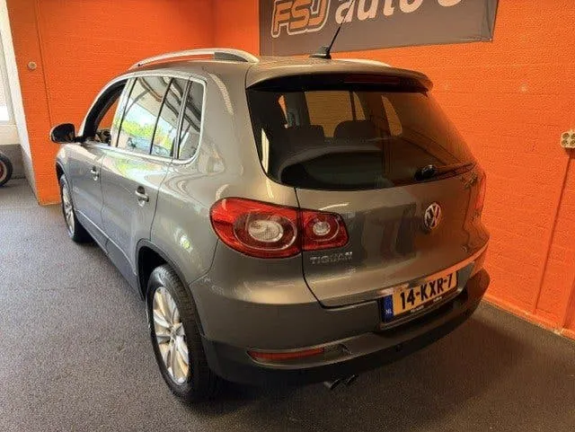 Volkswagen Tiguan 2010 photo 3