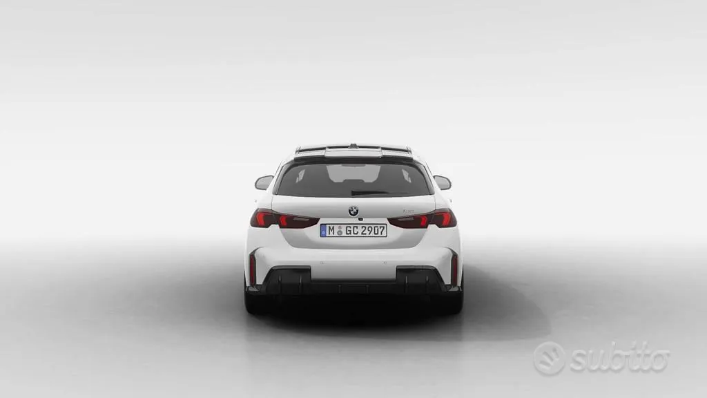 BMW 1 Series 2026 photo 5