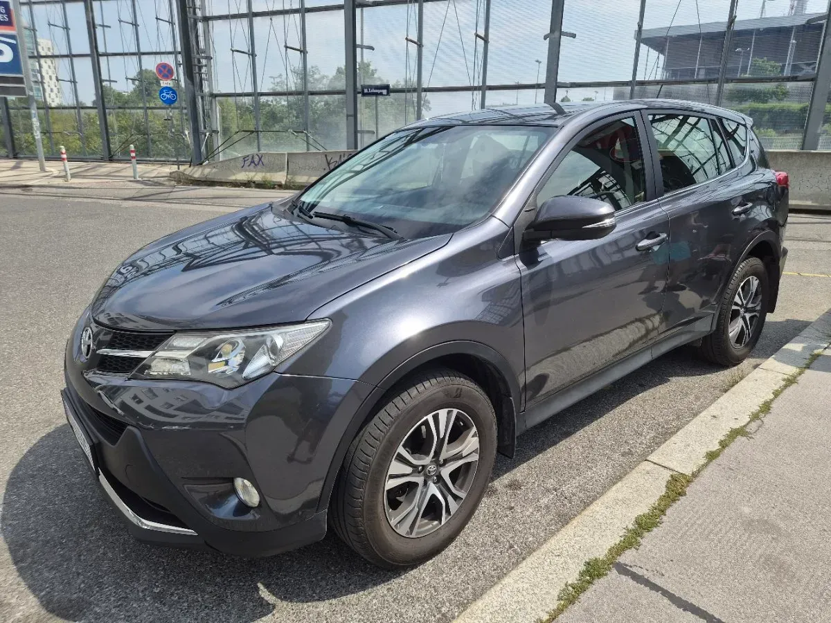 Toyota Rav4 2013 photo 3