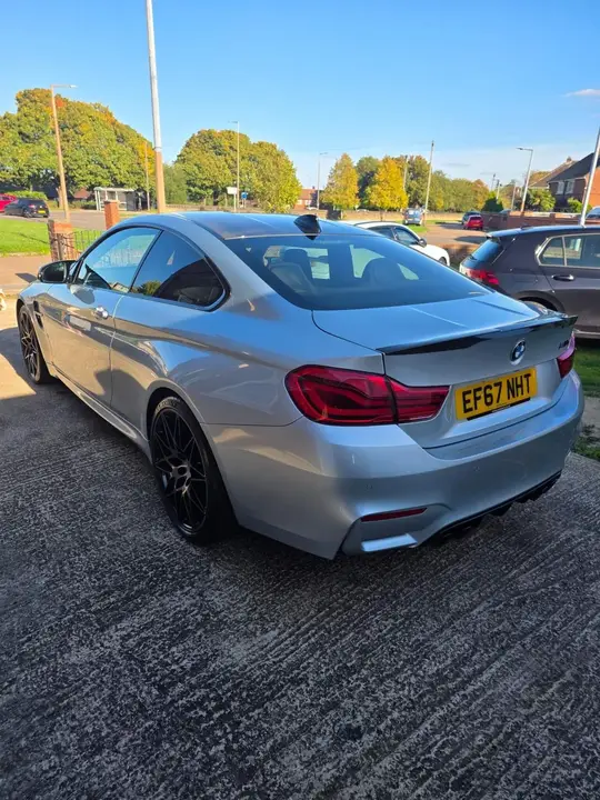 BMW M4 2017 photo 3