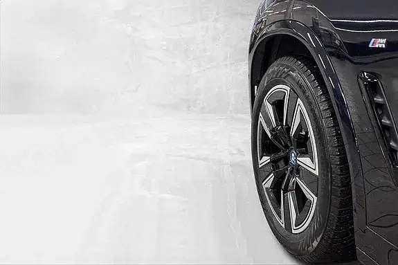 BMW Ix3 2023 photo 2
