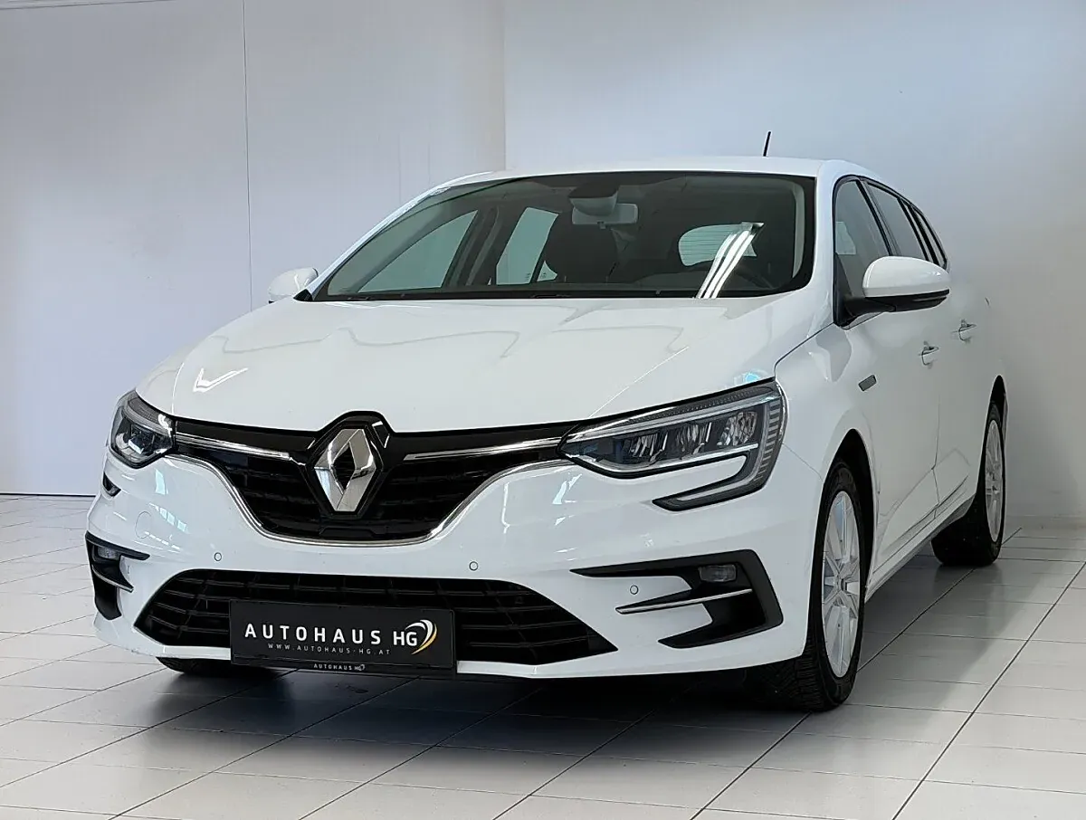 Renault Megane 2023 photo 3