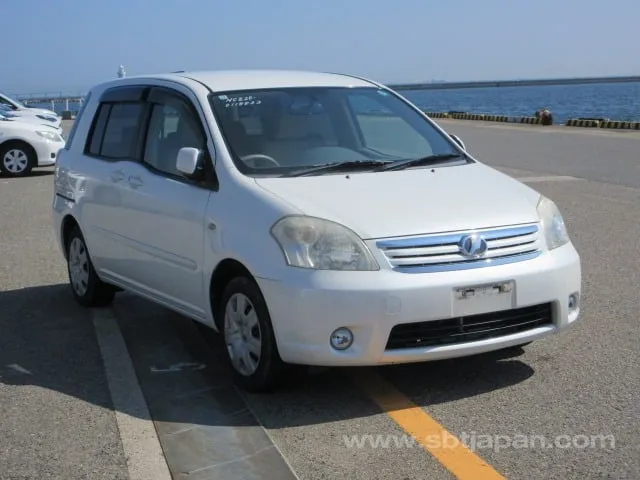 Toyota Raum