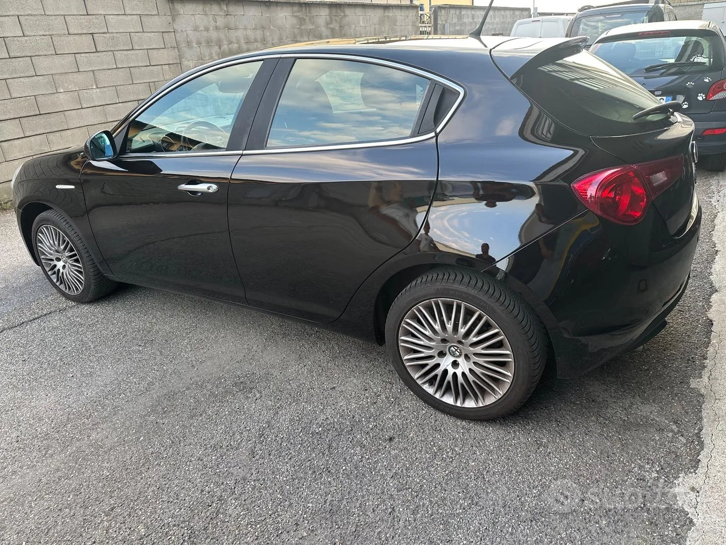 Alfa Romeo Giulietta 2011 photo 4