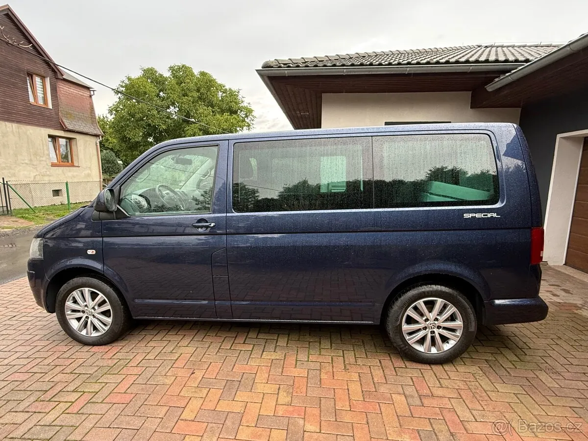 Volkswagen Multivan 2014 photo 3