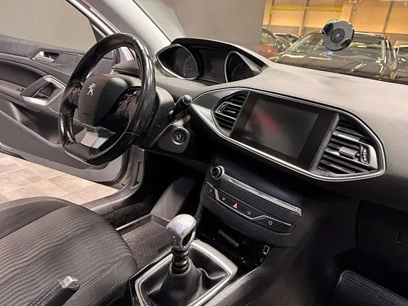 Peugeot 308 2014 photo 4