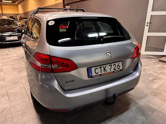 Peugeot 308 2014 photo 3
