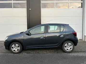 Dacia Sandero 2017 photo 2