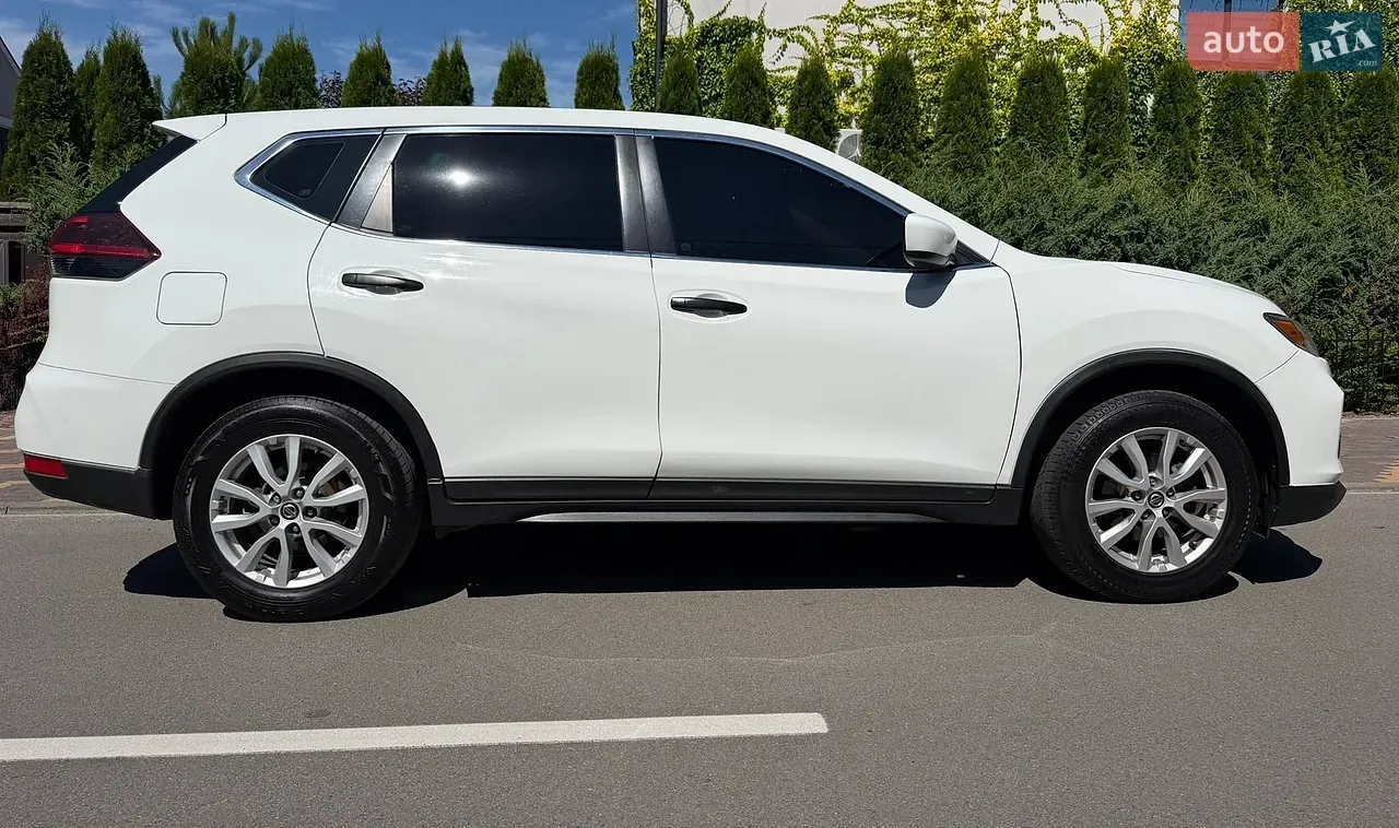 Nissan Rogue 2018 photo 4