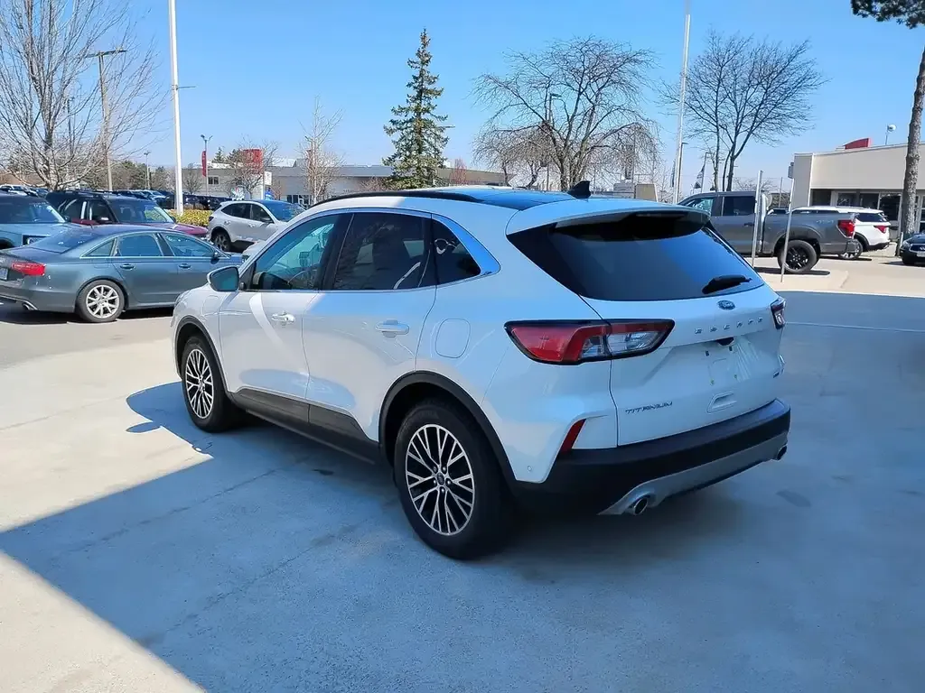 Ford Escape 2022 photo 4