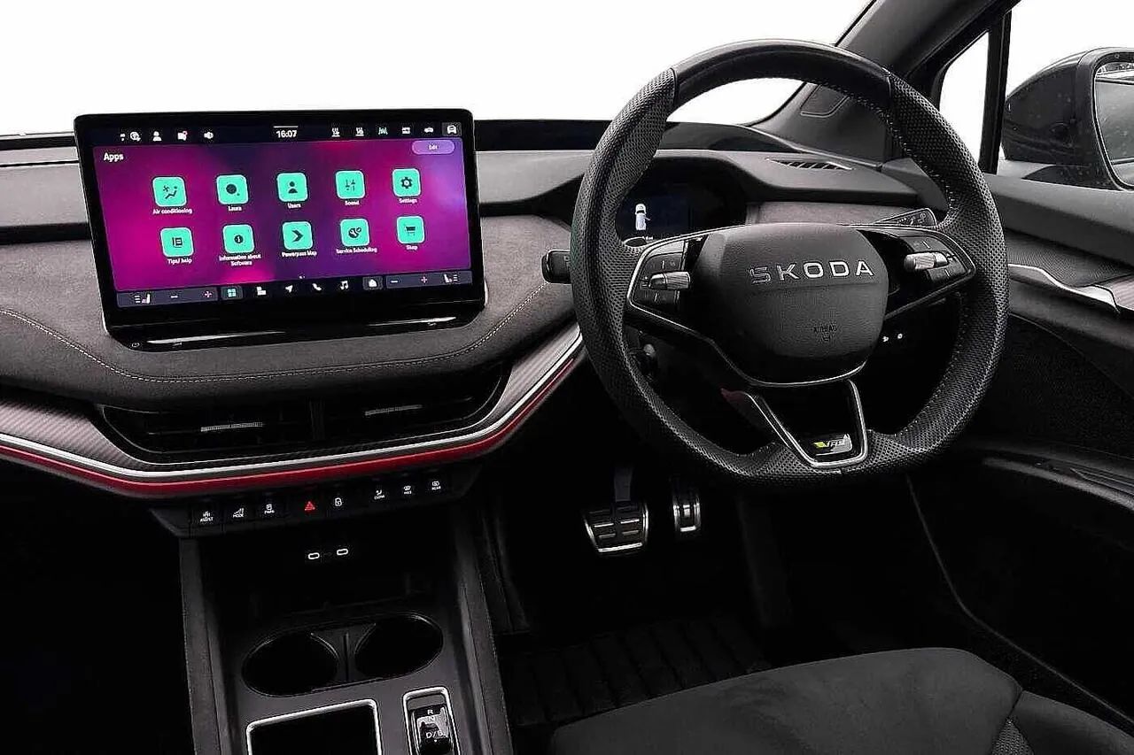 Skoda Elroq 2026 photo 2