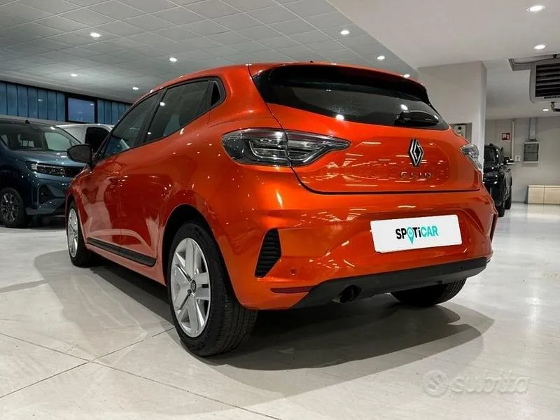 Renault Clio 2024 photo 3