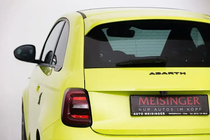 Abarth 500E 2025 photo 3