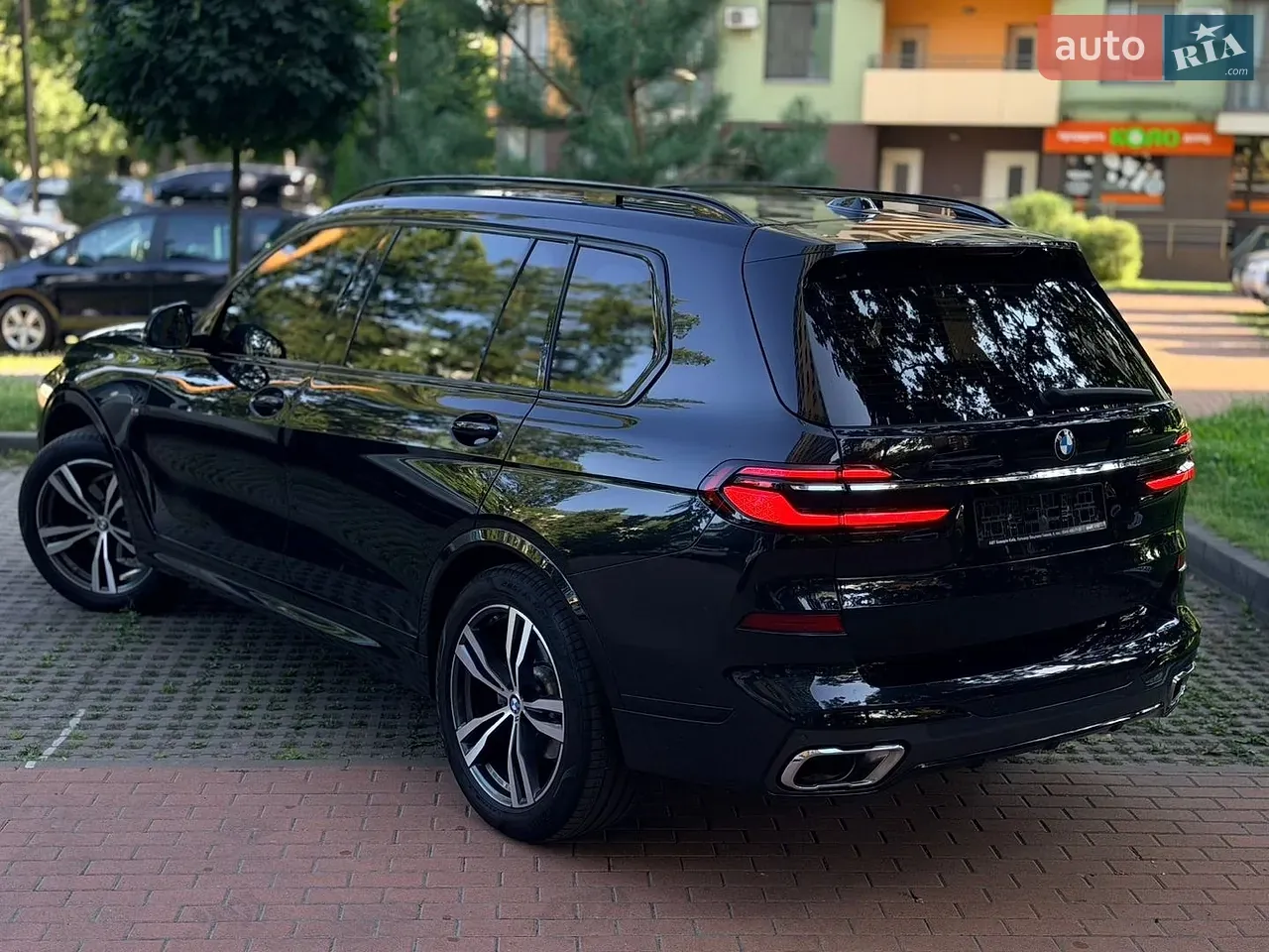 BMW X7 2024 photo 3
