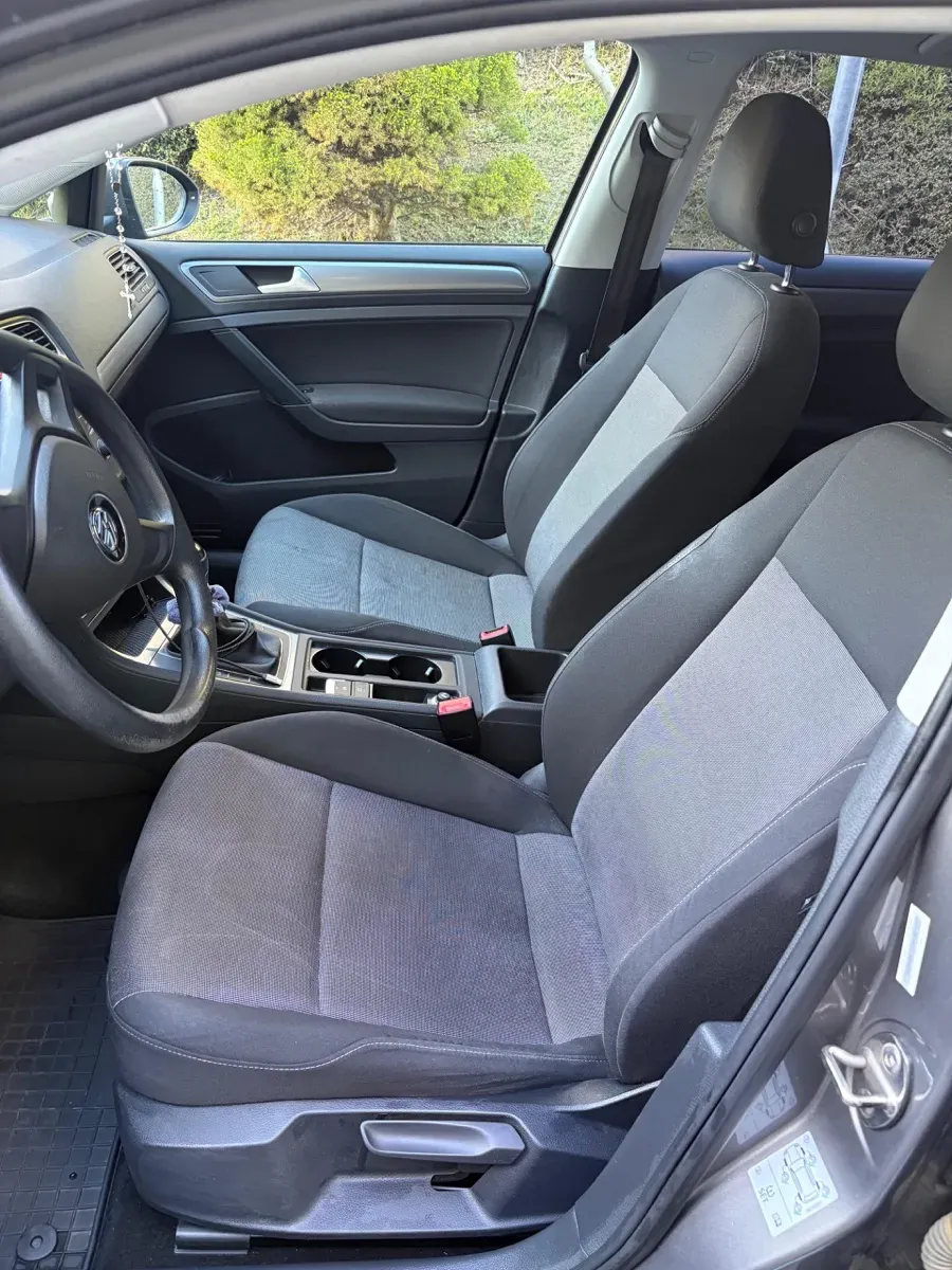 Volkswagen Golf 2013 photo 2