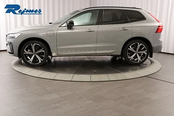 Volvo Xc60 2025 photo 3