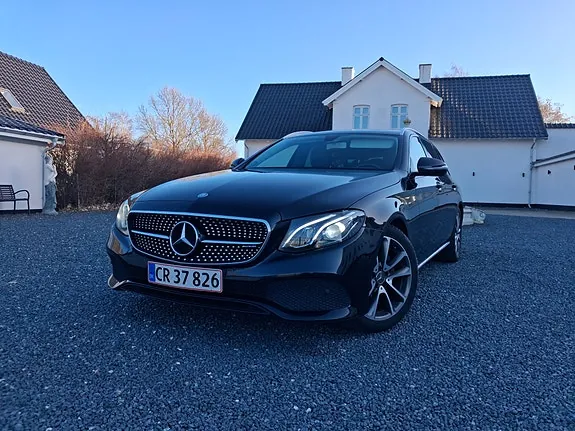 Mercedes-Benz E200 2017 photo 2