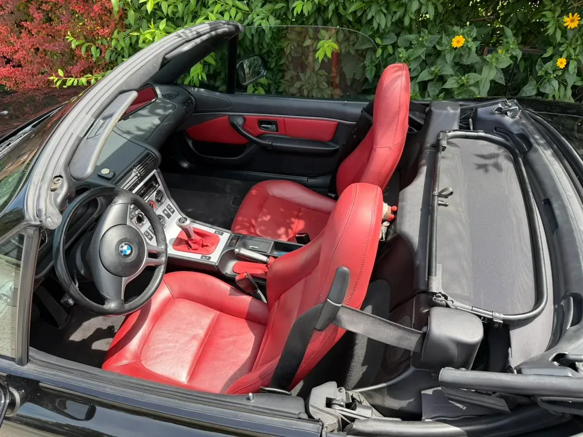 BMW Z3 2001 photo 2