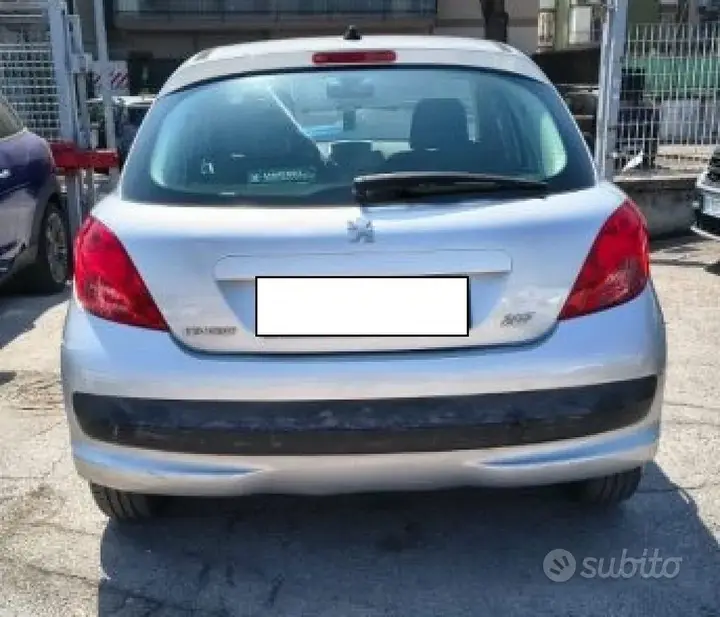 Peugeot 207 2007 photo 5