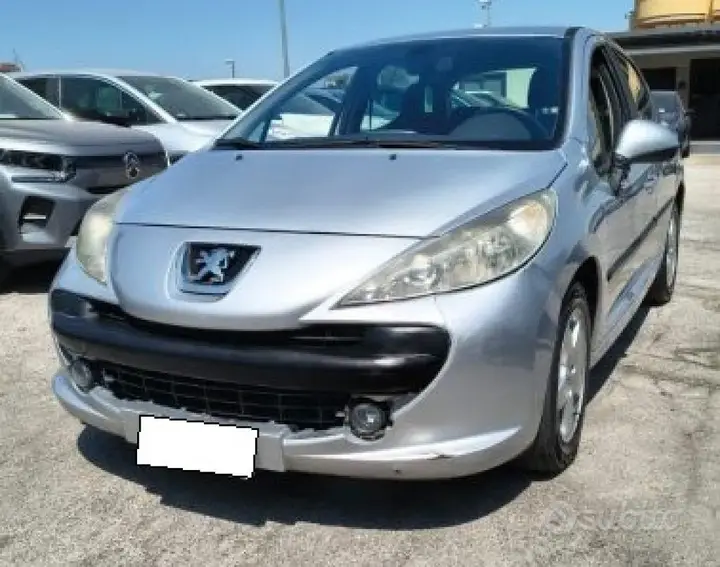 Peugeot 207 2007 photo 3