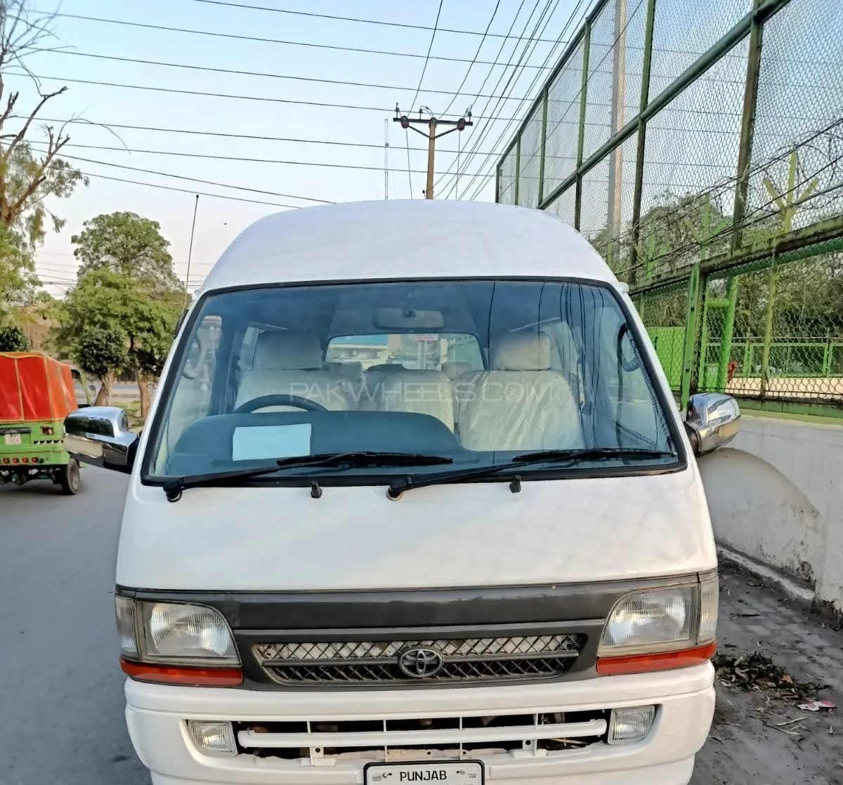 Toyota Hiace
