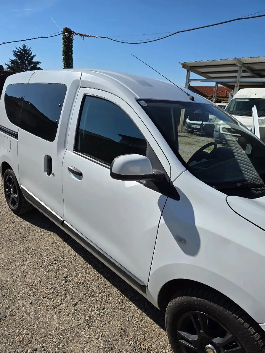 Dacia Dokker 2013 photo 2