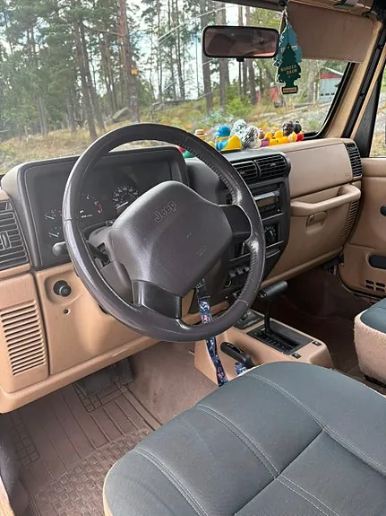 Jeep Wrangler 2000 photo 4