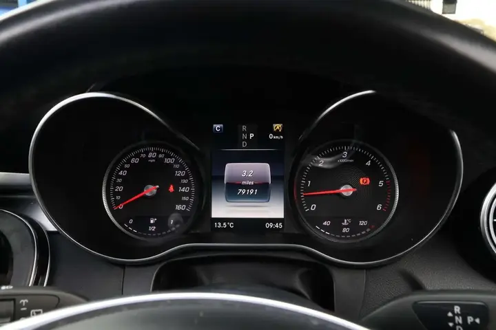 Mercedes-Benz Glc 2017 photo 5