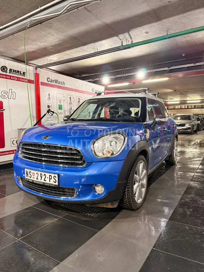 Mini Countryman 2011 photo 2