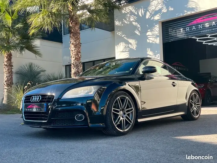 Audi Tt 2011 photo 2