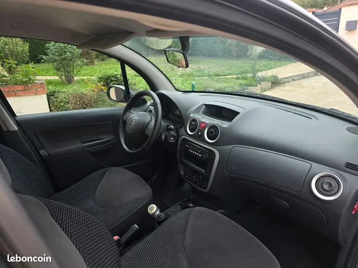 Citroen C3 2009 photo 3